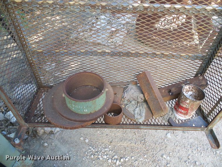 image for item EQ9193 Dake 33-208 tire changer