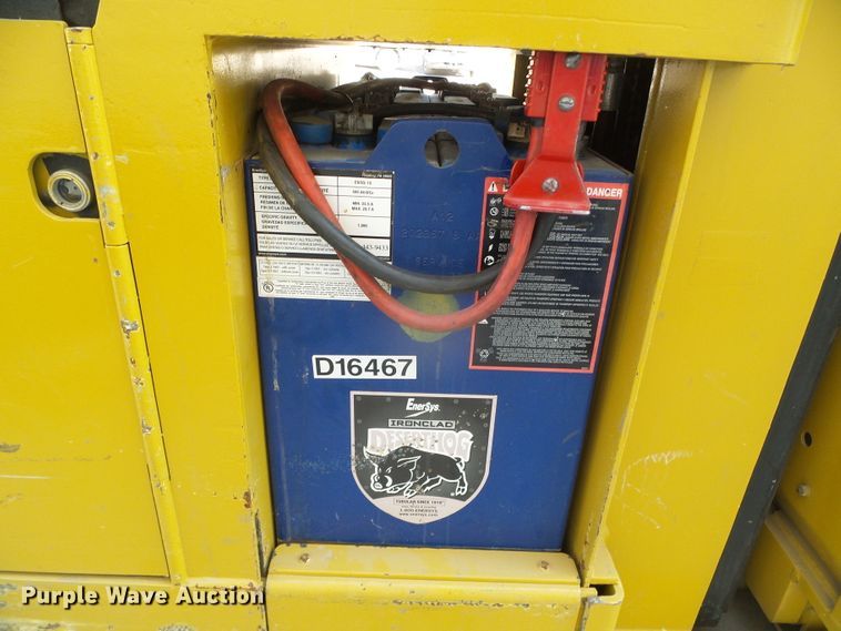 image for item EQ9194 Yale OSO30ECN24TE089 forklift