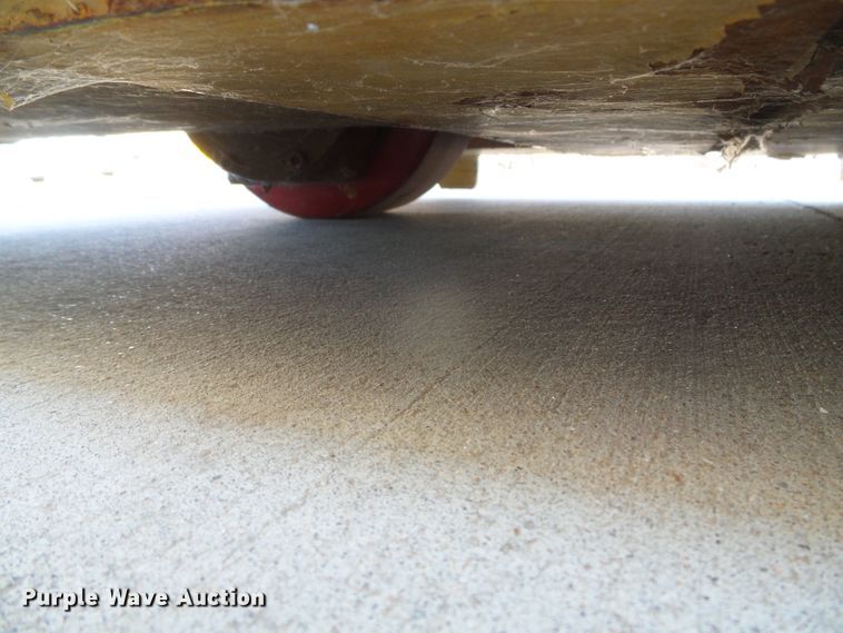 image for item EQ9194 Yale OSO30ECN24TE089 forklift