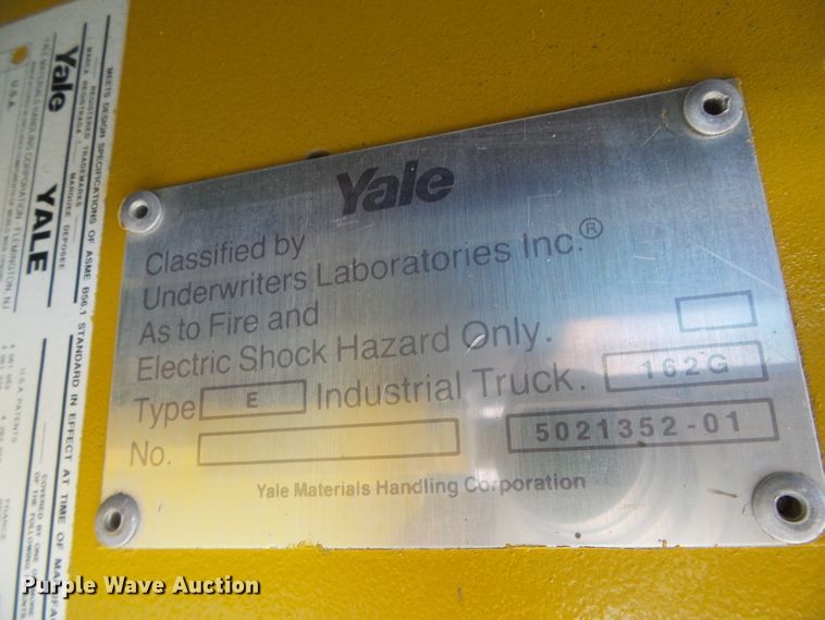 image for item EQ9194 Yale OSO30ECN24TE089 forklift