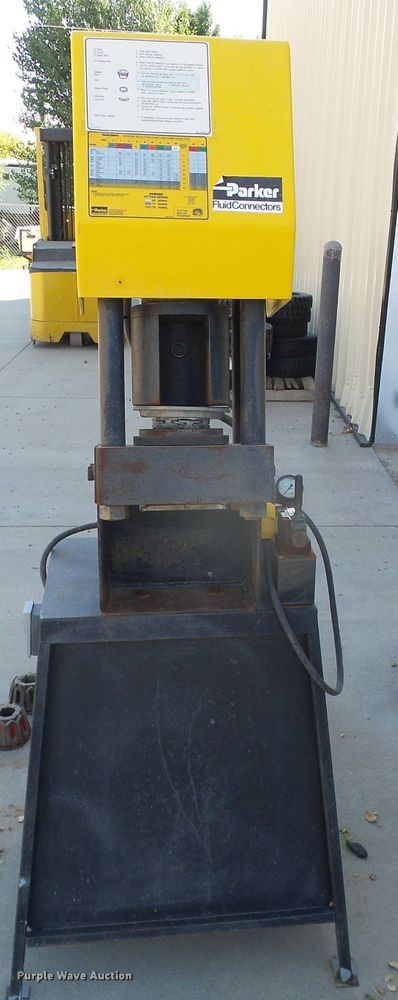 image for item EQ9195 Parker 83C-S40 hydraulic hose press
