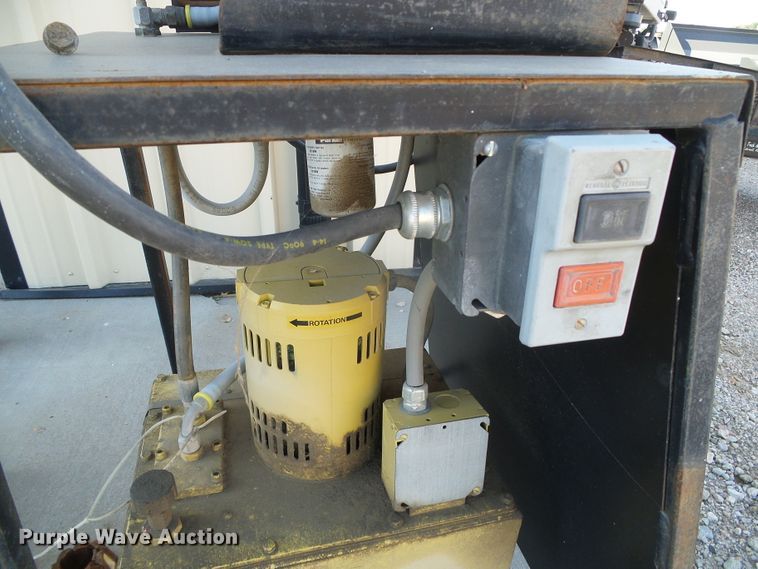 image for item EQ9195 Parker 83C-S40 hydraulic hose press