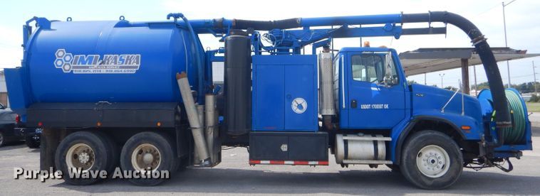 image for item FC9929 1999 Freightliner FL112 vacuum truck