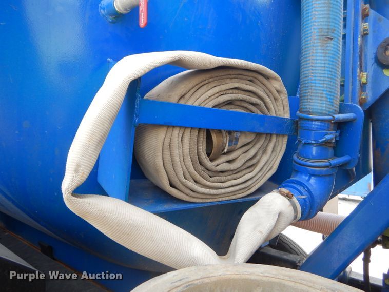 image for item FC9929 1999 Freightliner FL112 vacuum truck