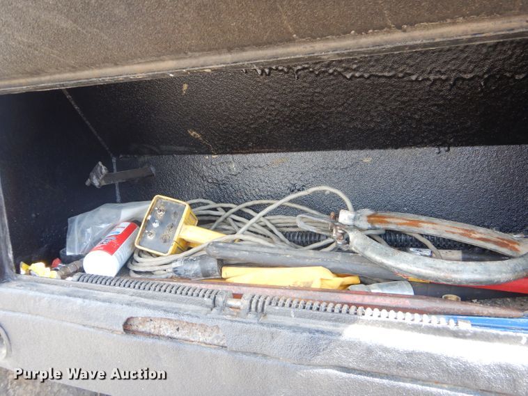 image for item FC9929 1999 Freightliner FL112 vacuum truck