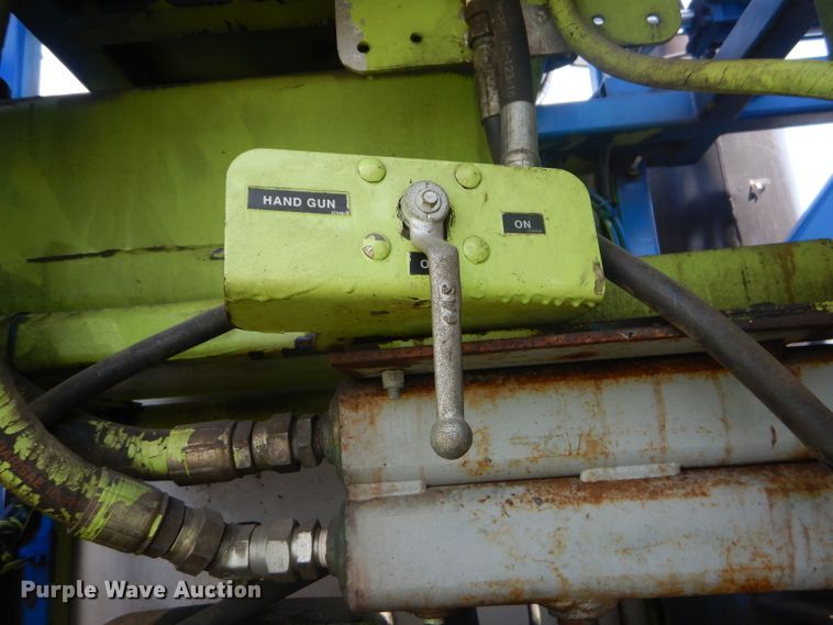 image for item FC9929 1999 Freightliner FL112 vacuum truck