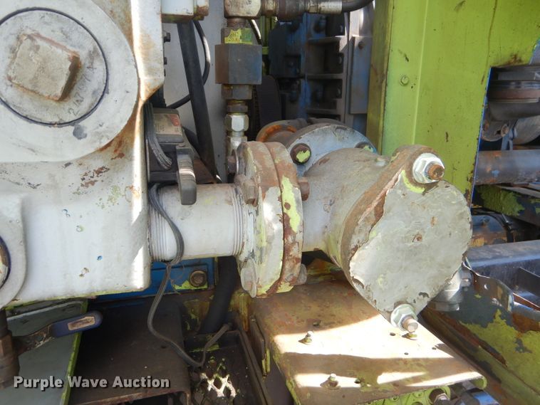 image for item FC9929 1999 Freightliner FL112 vacuum truck