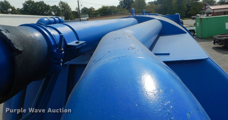 image for item FC9929 1999 Freightliner FL112 vacuum truck