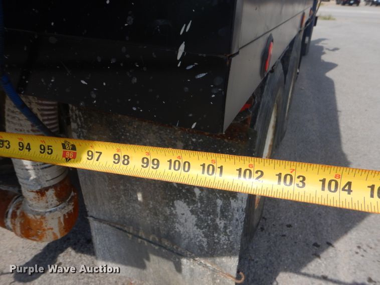 image for item FC9929 1999 Freightliner FL112 vacuum truck