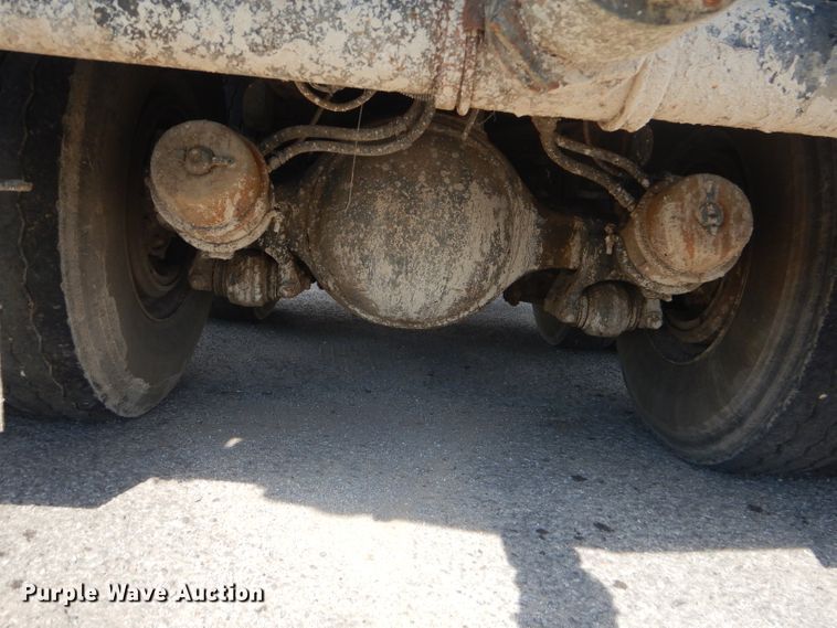 image for item FC9929 1999 Freightliner FL112 vacuum truck