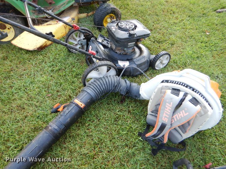 image for item FC9959 Lawn and garden equipment