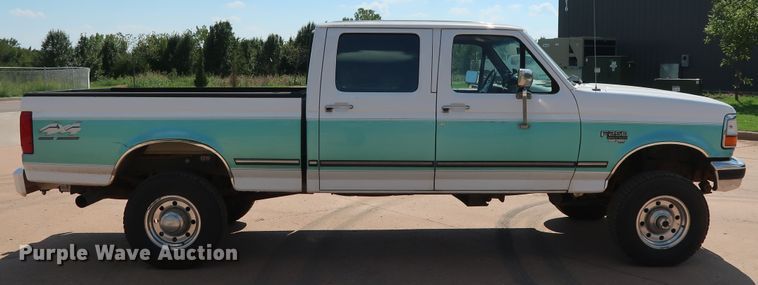 image for item FE9749 1997 Ford F250 HD Crew Cab pickup truck