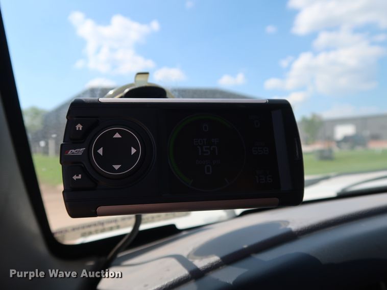 image for item FE9749 1997 Ford F250 HD Crew Cab pickup truck