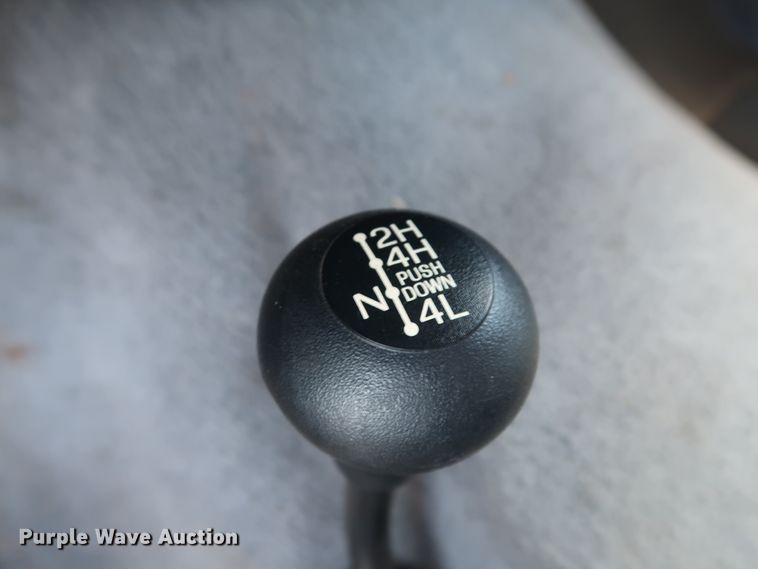 image for item FE9749 1997 Ford F250 HD Crew Cab pickup truck