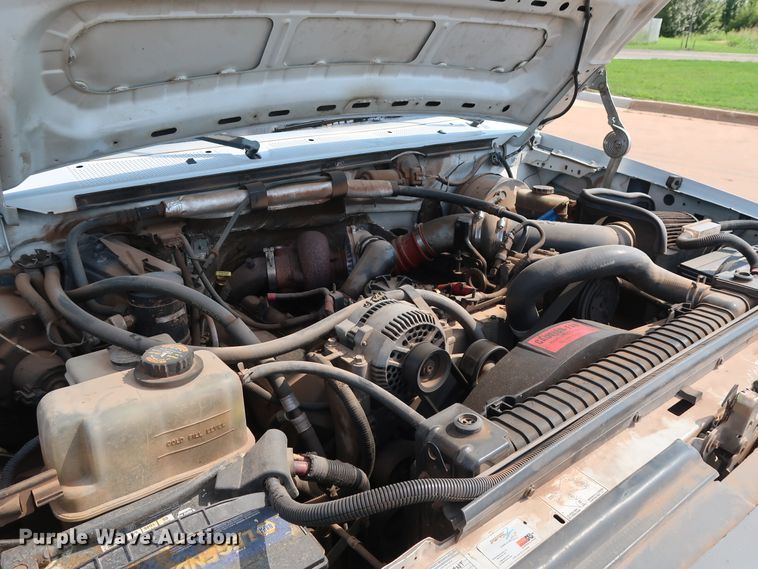 image for item FE9749 1997 Ford F250 HD Crew Cab pickup truck