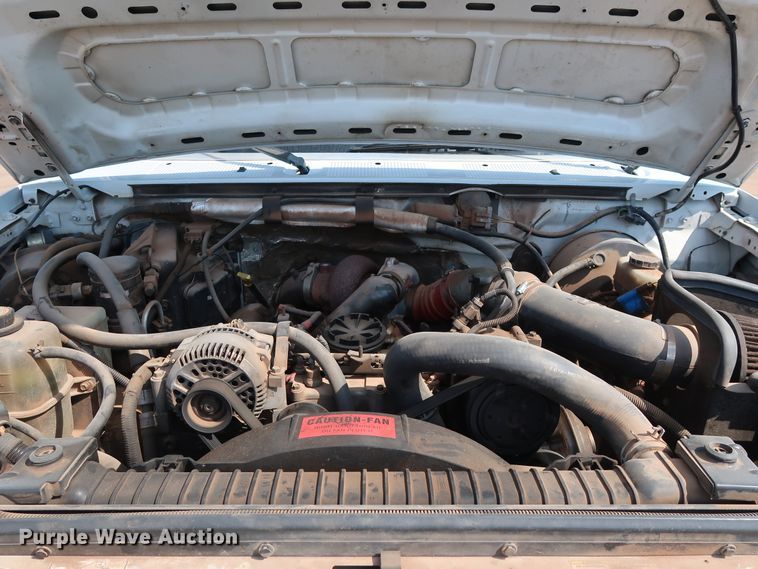 image for item FE9749 1997 Ford F250 HD Crew Cab pickup truck