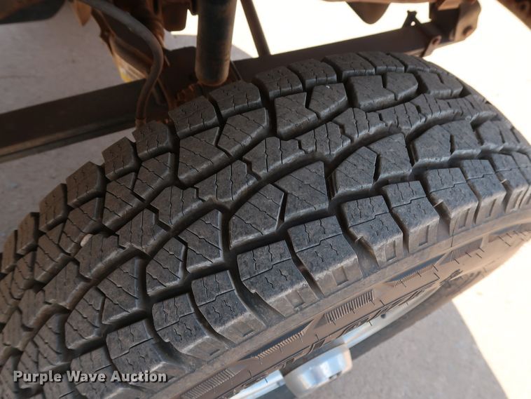 image for item FE9749 1997 Ford F250 HD Crew Cab pickup truck