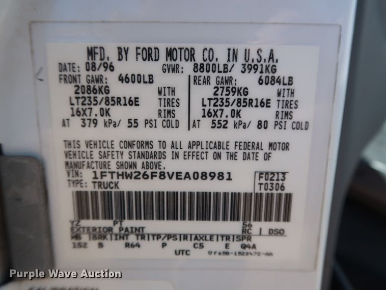 image for item FE9749 1997 Ford F250 HD Crew Cab pickup truck