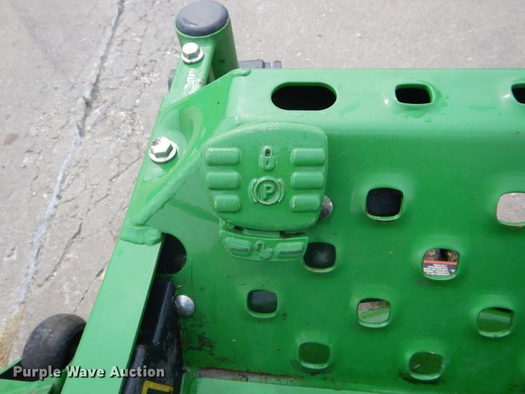 image for item FI9642 John Deere Z930R ZTR lawn mower