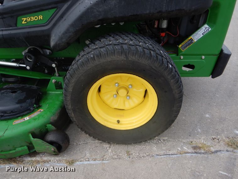 image for item FI9642 John Deere Z930R ZTR lawn mower