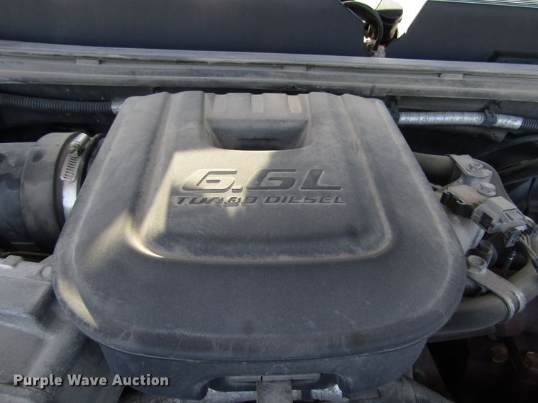 image for item FJ9700 2012 Chevrolet Silverado 2500HD Crew Cab pickup truck