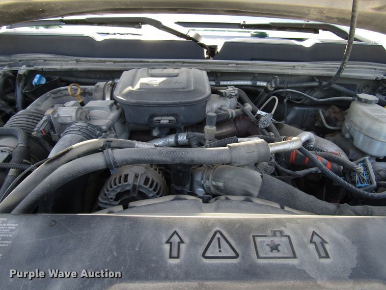 image for item FJ9700 2012 Chevrolet Silverado 2500HD Crew Cab pickup truck