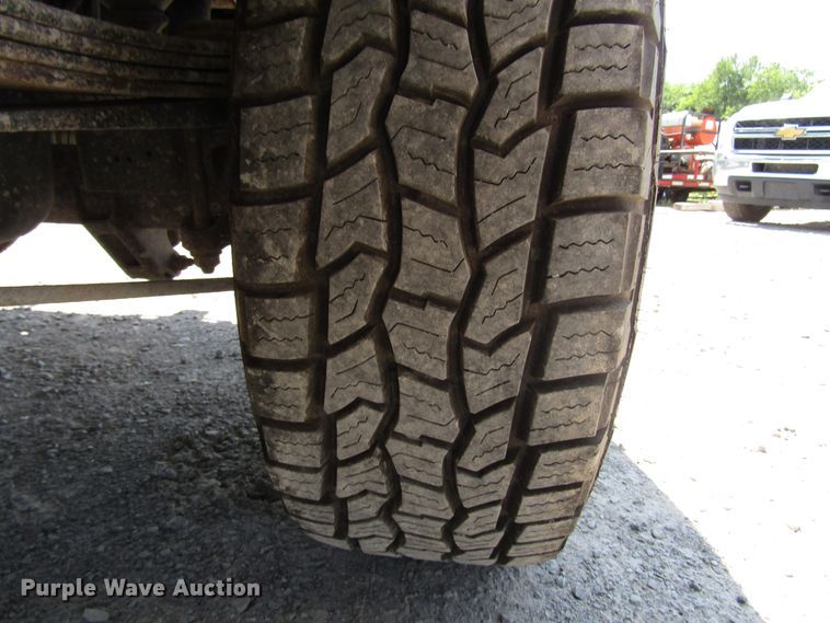 image for item FJ9700 2012 Chevrolet Silverado 2500HD Crew Cab pickup truck