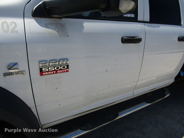 image for item FJ9706 2011 Dodge Ram 5500 Crew Cab flatbed truck