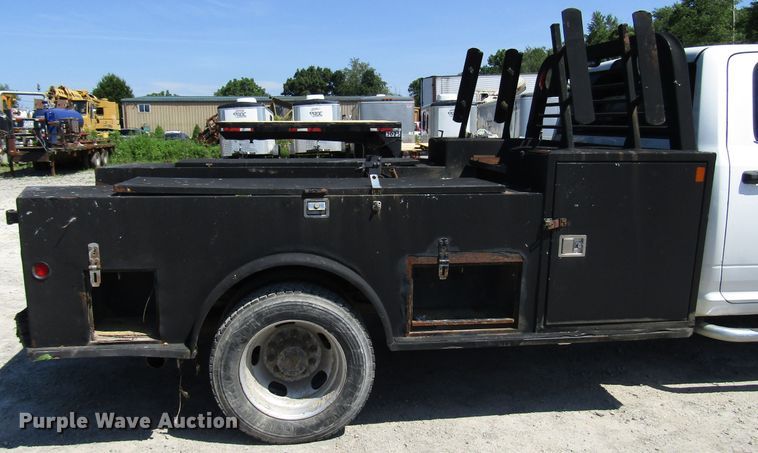 image for item FJ9706 2011 Dodge Ram 5500 Crew Cab flatbed truck