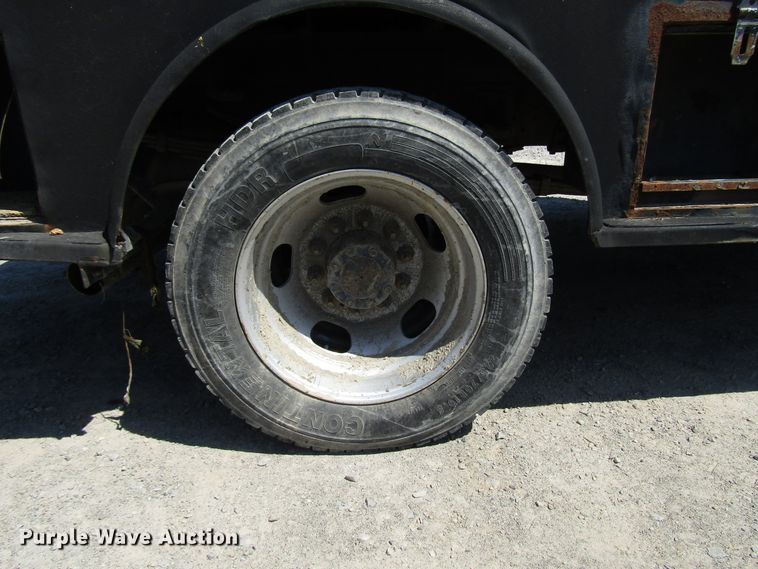 image for item FJ9706 2011 Dodge Ram 5500 Crew Cab flatbed truck