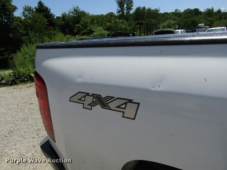 image for item FJ9710 2012 Chevrolet Silverado 2500HD Crew Cab pickup truck