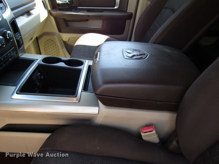 image for item FJ9712 2014 Dodge Ram 2500 Crew Cab pickup truck