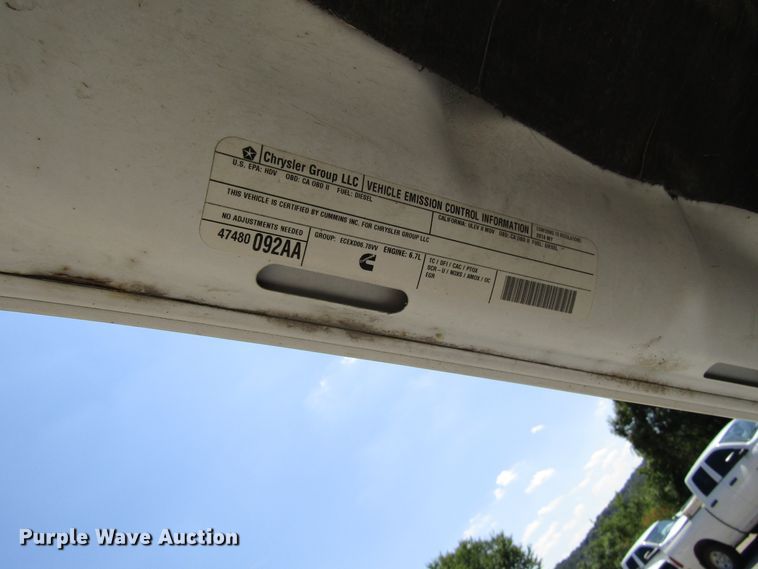 image for item FJ9712 2014 Dodge Ram 2500 Crew Cab pickup truck