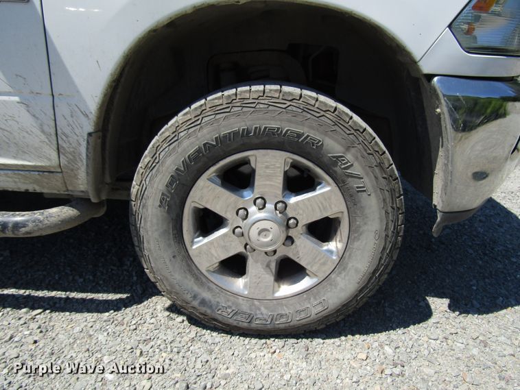 image for item FJ9712 2014 Dodge Ram 2500 Crew Cab pickup truck