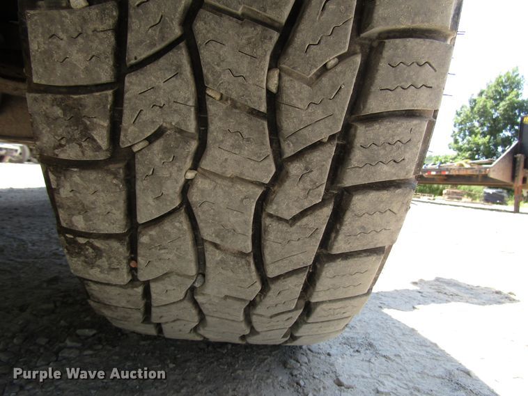 image for item FJ9713 2012 Chevrolet Silverado 2500HD Crew Cab pickup truck