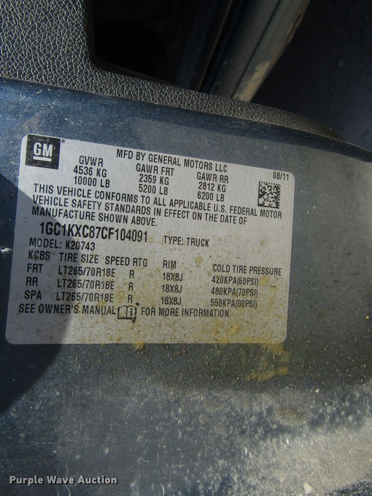 image for item FJ9713 2012 Chevrolet Silverado 2500HD Crew Cab pickup truck