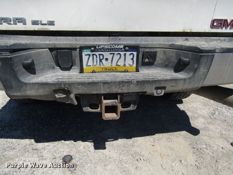 image for item FJ9714 2013 GMC Sierra 2500HD Crew Cab pickup truck