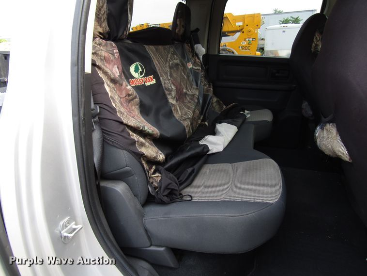 image for item FJ9726 2012 Dodge Ram 3500 Crew Cab pickup truck