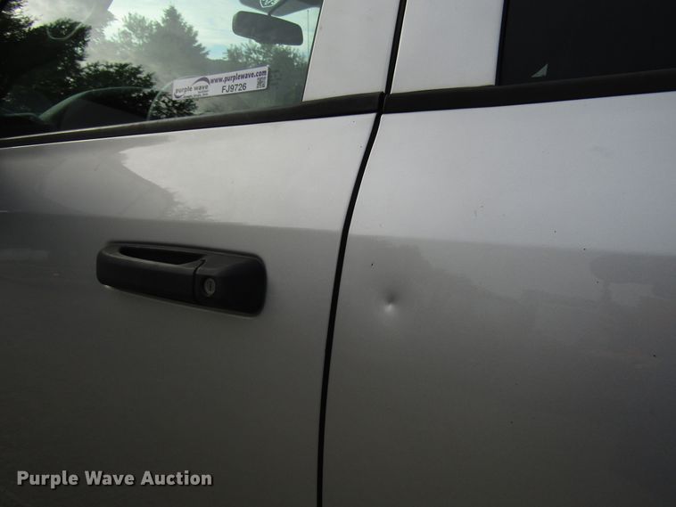 image for item FJ9726 2012 Dodge Ram 3500 Crew Cab pickup truck