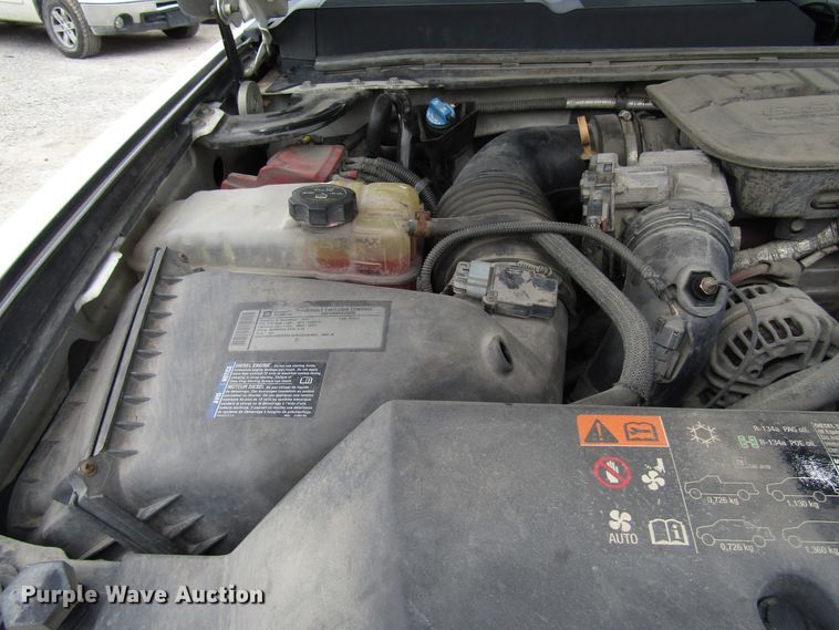 image for item FJ9728 2011 Chevrolet Silverado 2500HD Crew Cab pickup truck