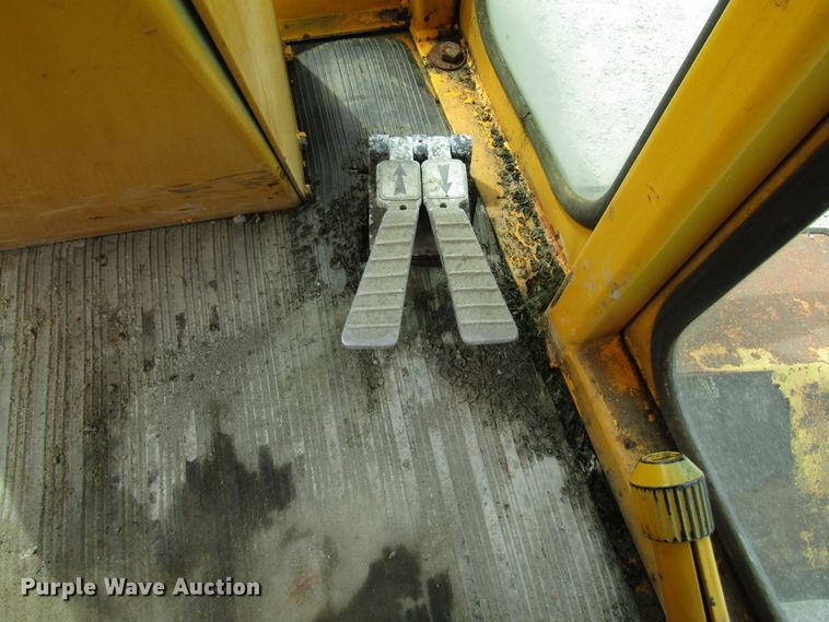 image for item FJ9737 Waldon SM250 broom