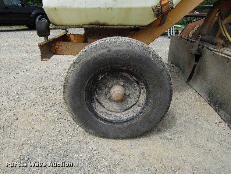 image for item FJ9737 Waldon SM250 broom