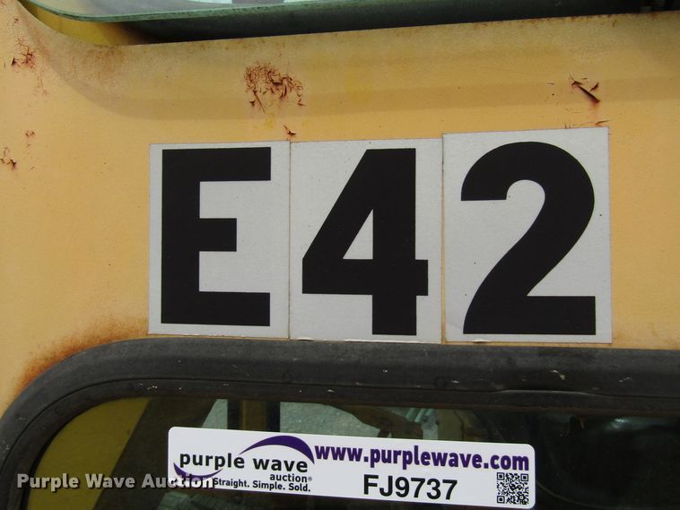 image for item FJ9737 Waldon SM250 broom