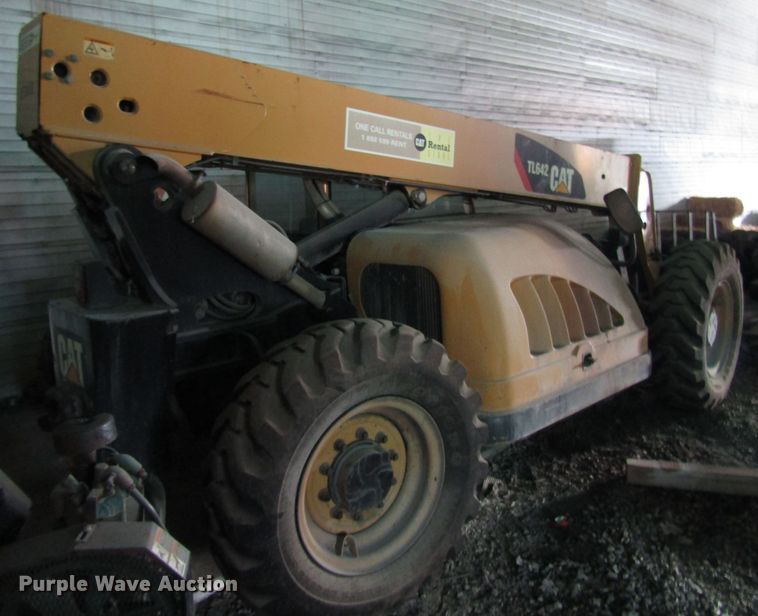 image for item FJ9740 2007 Caterpillar TL642 telehandler