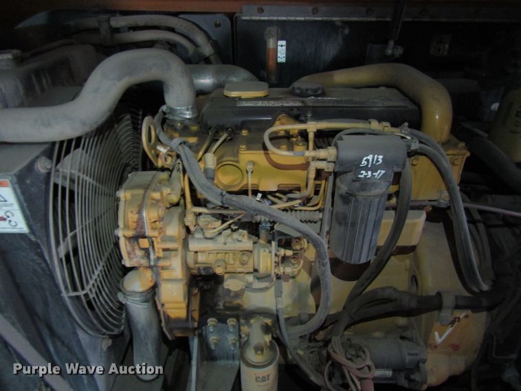 image for item FJ9740 2007 Caterpillar TL642 telehandler