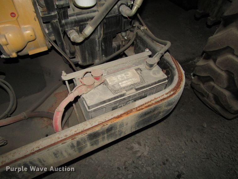 image for item FJ9740 2007 Caterpillar TL642 telehandler