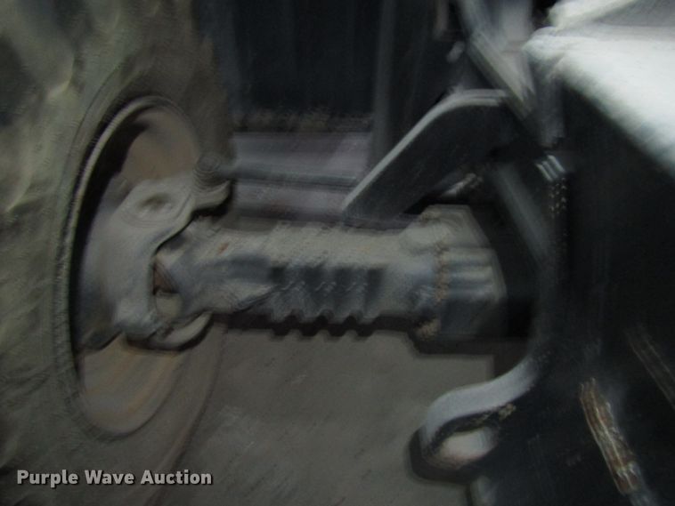 image for item FJ9740 2007 Caterpillar TL642 telehandler