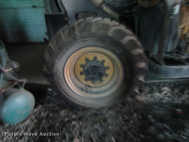 image for item FJ9740 2007 Caterpillar TL642 telehandler