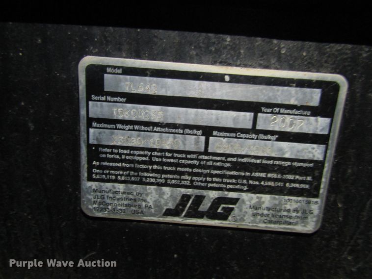 image for item FJ9740 2007 Caterpillar TL642 telehandler