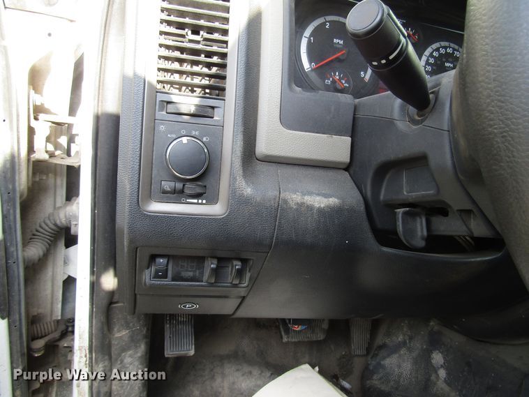 image for item FJ9741 2012 Dodge Ram 3500 Crew Cab pickup truck